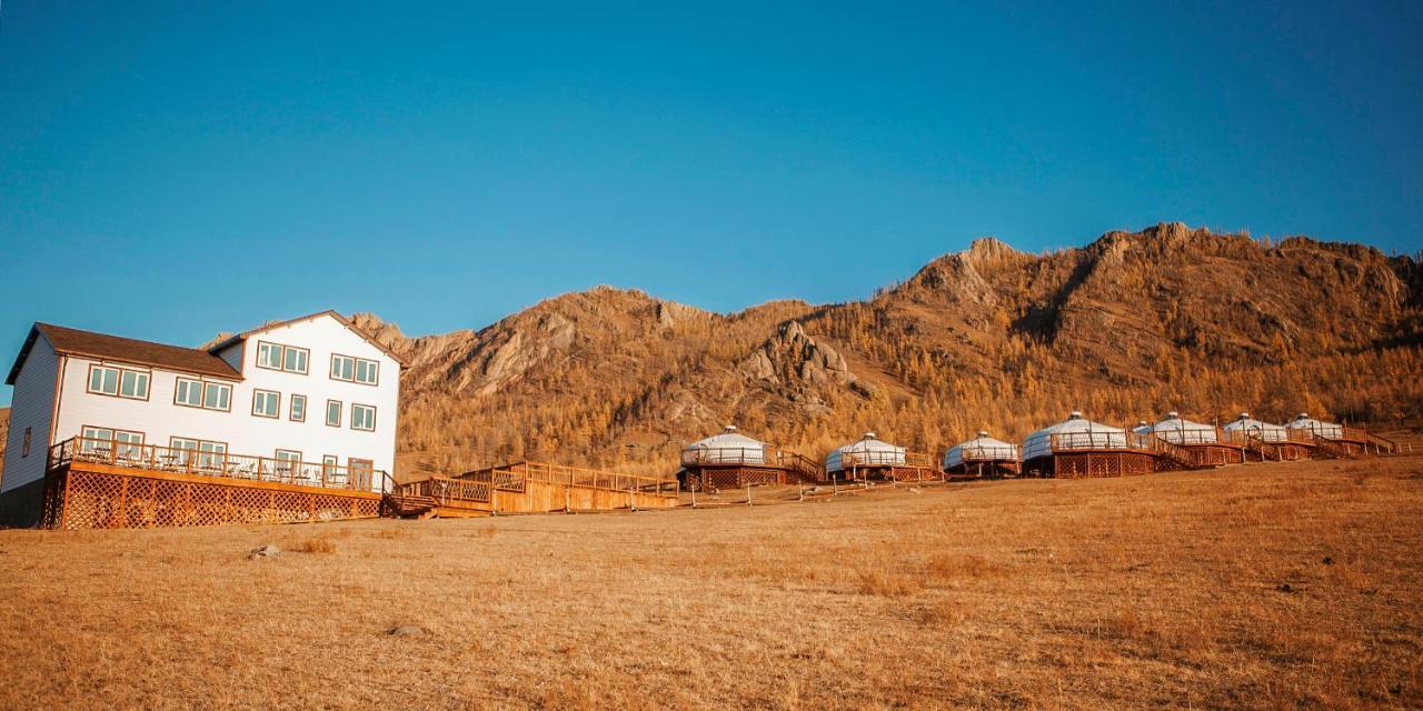 Terelj Resort Bayan Bulagiin Hural Exterior photo
